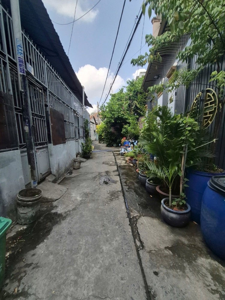 L2276 - Nhà Tân Bình Giá Cực Sốc 2.X Tỷ