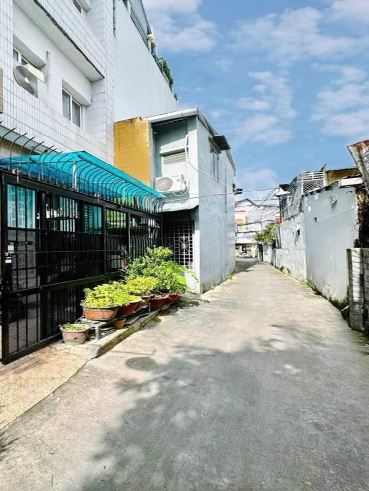 T2280 - Cực Phẩm Bình Thạnh, Sát Vách Emart