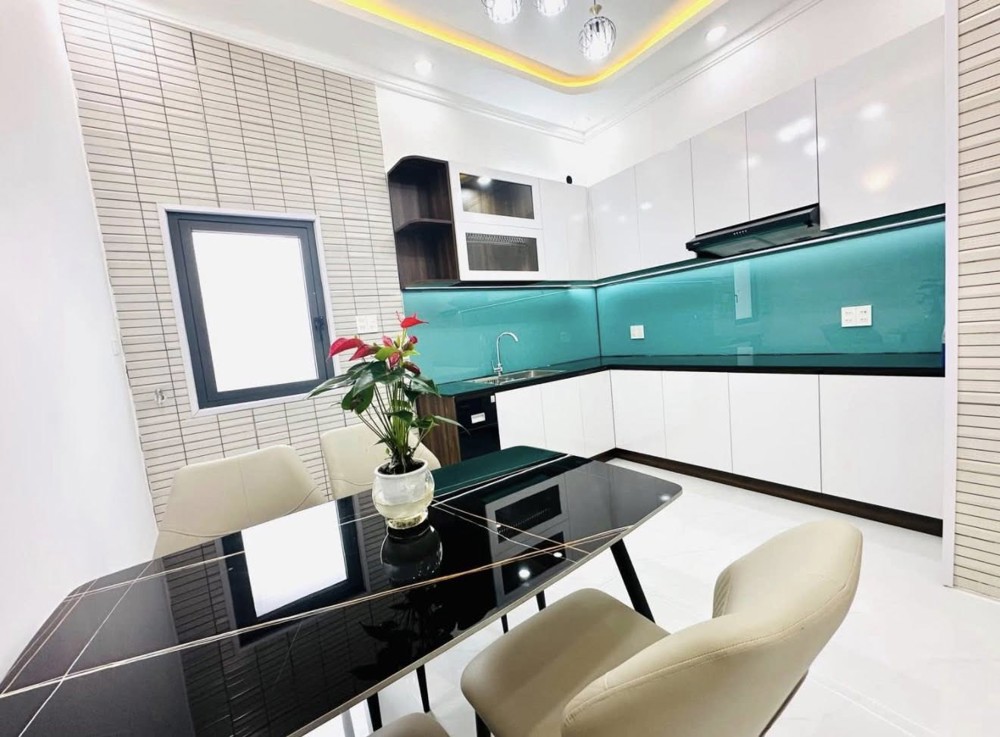 Bán Nhà Gần Hồ Xuân Hương Đà Lạt, View Thành Phố