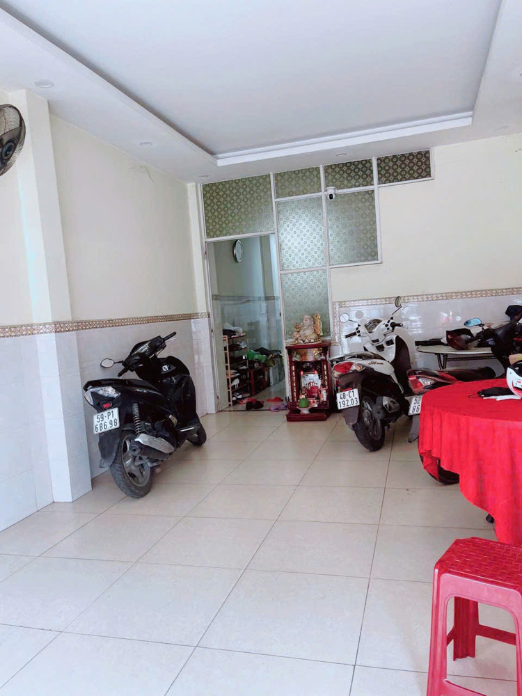 Nhà Mặt Phố Ba Vân 53M² - 4 Tầng - 4Pn - Sổ Đỏ - 13.8 Tỷ - Lh 0898333313
