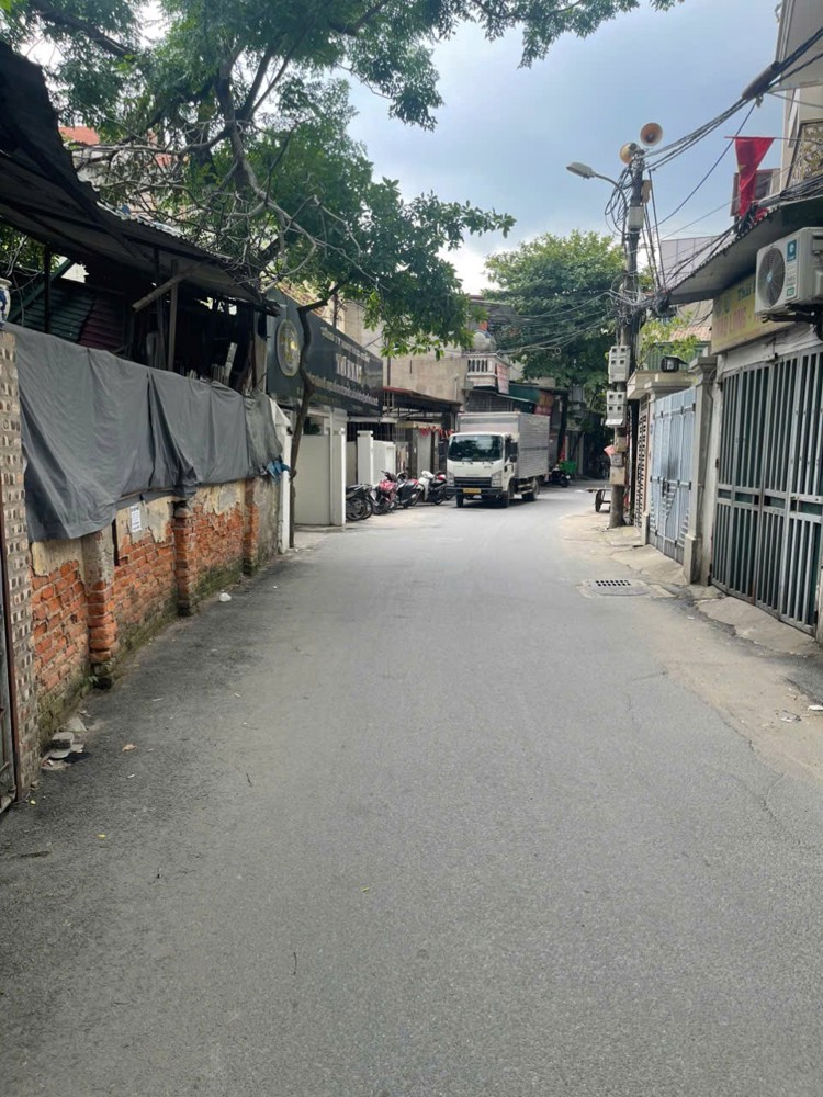 Mặt Bằng Đẹp- Giá Tốt -Cho Thuê Tầng 1 Tại Nguyễn Xiển, Hạ Đình, Khương Đình, Hà Nội