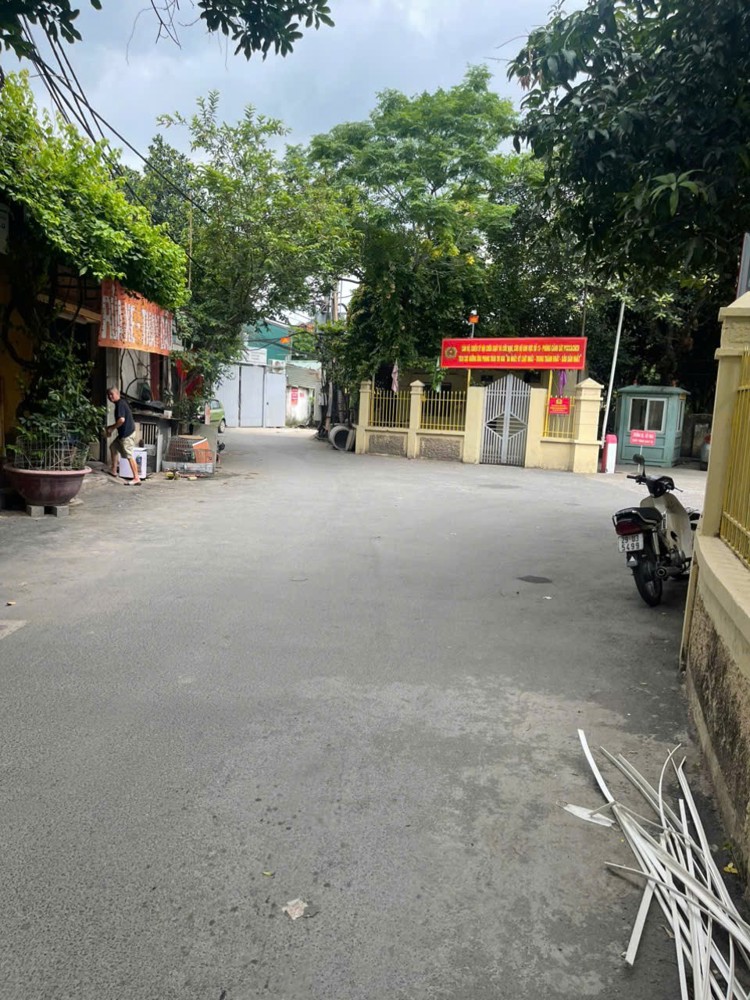 Mặt Bằng Đẹp- Giá Tốt -Cho Thuê Tầng 1 Tại Nguyễn Xiển, Hạ Đình, Khương Đình, Hà Nội