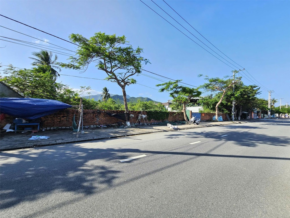 Chính Chủ Bán Lô Đất Mặt Tiền Biển Phạm Văn Đồng- Vĩnh Lương, Bắc Nha Trang