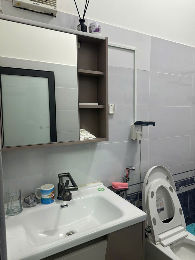 Chính Chủ Cần Bán Nhà Mặt Tiền Tại Phường 4, Quận 8, Tp Hcm