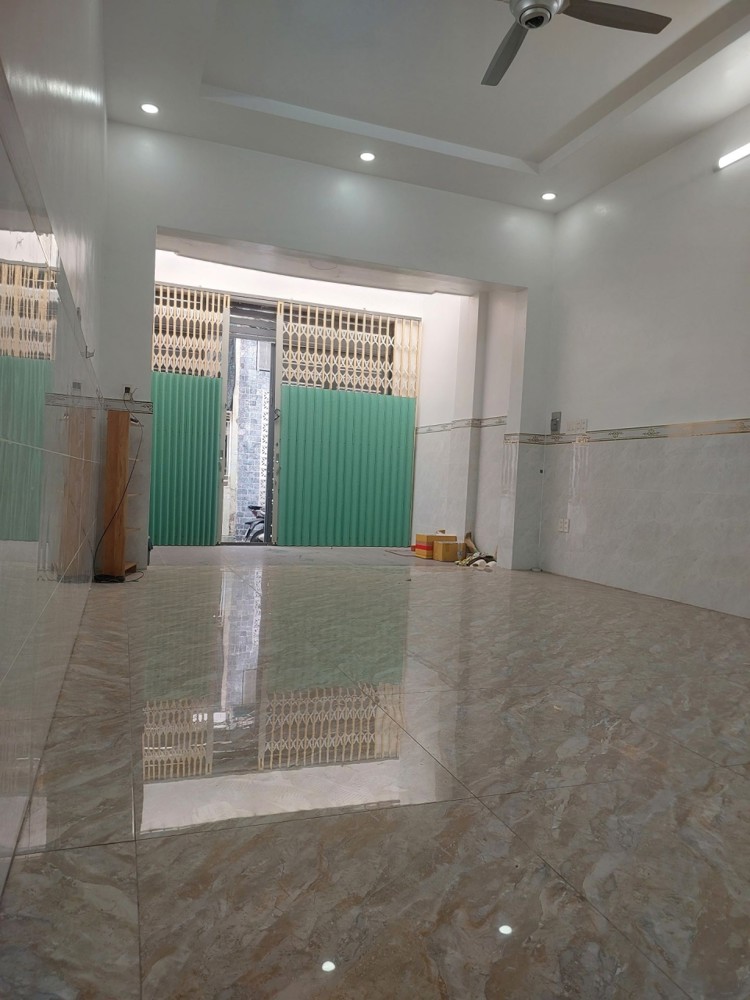 D2290 Đất Vàng 104M2 Lê Đức Thọ Sát Chợ Xóm Mới Chỉ 7.X Tỷ!