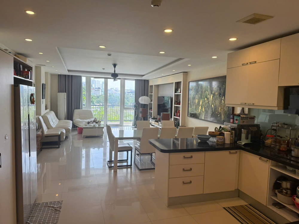 Bán Nhà 99 M2, 8 Tầng, Mặt Tiền 6 M Giá Tốt Nhất Khu Vực Mặt Hồ Hoàng Cầu, Q.đống Đa. Hà Nội