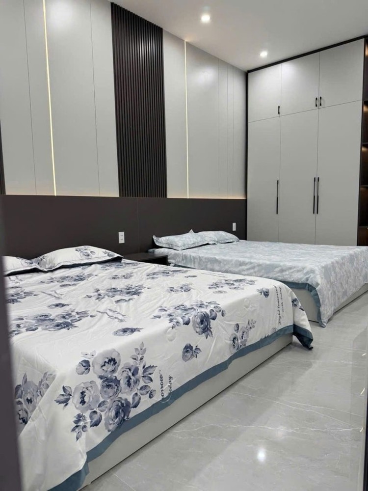 Siêu Phẩm Mặt Tiền Lê Độ 82M2 Nhà 3 Tầng 5 Phòng Ngủ Giá 16.6 Tỷ