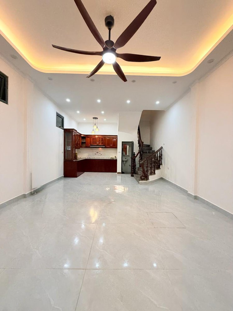 Bán Nhà Mặt Phố Nguyễn Xiển, 6 Tầng Thông Sàn Vỉa Hè 5M, Kinh Doanh, Văn Phòng, Chỉ 20.X Tỷ
