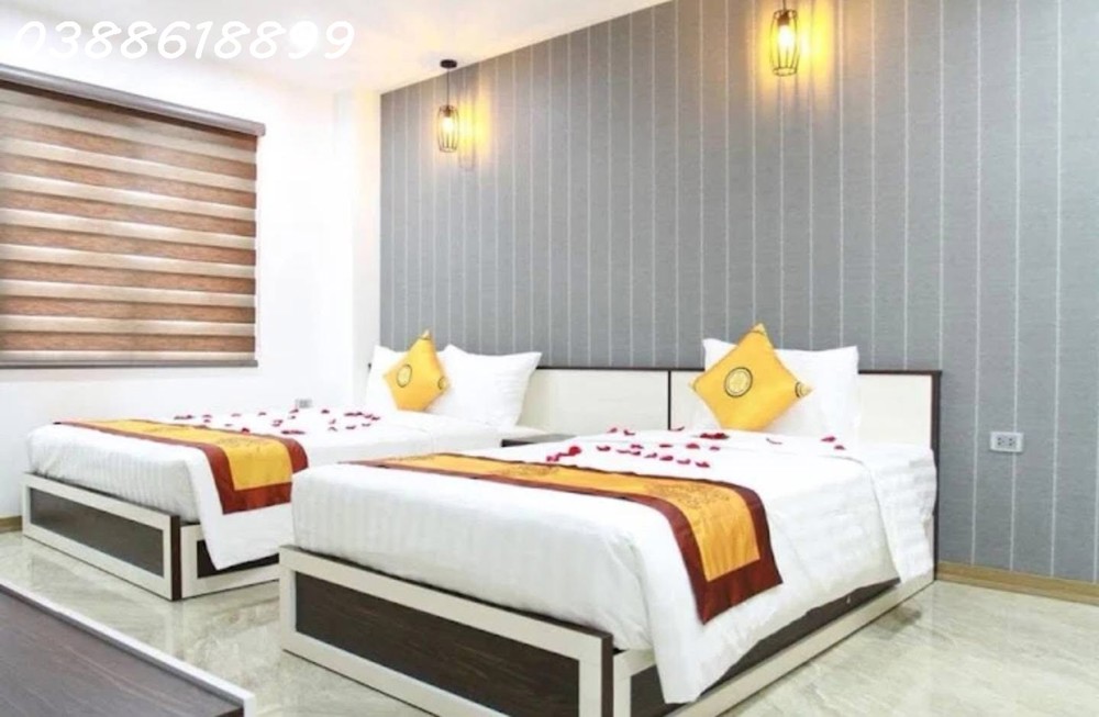 Bán Khách Sạn 4 Mặt Phố Đại Cồ Việt - Hbt - 38 Phòng Kk - Dt 500 Tr/th- 128 Tỷ