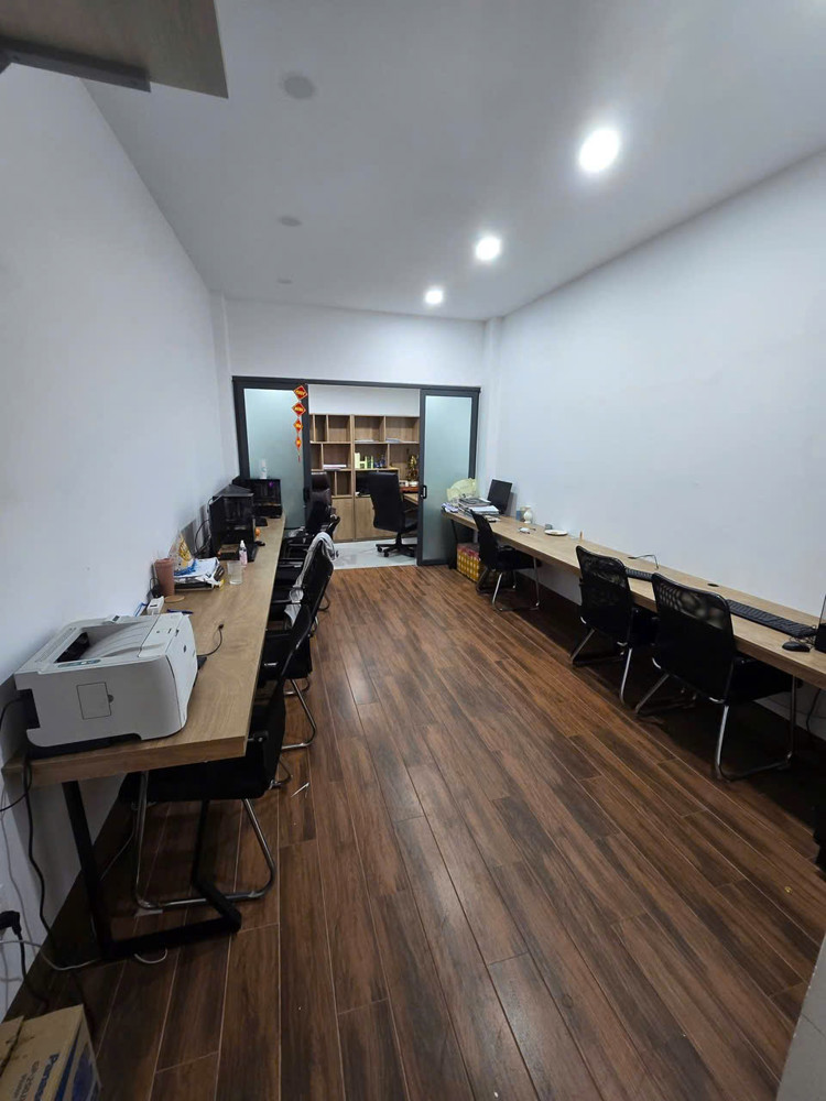Cho Thuê Văn Phòng Full Nội Thất – Phú Nhuận