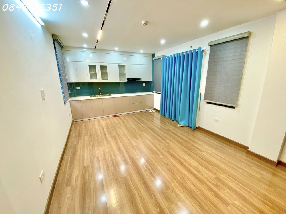 Gần Ô Tô, Thang Máy Trung Kính 43M 5T Nội Thất Leng Keng, Nhỉnh 15 Tỷ