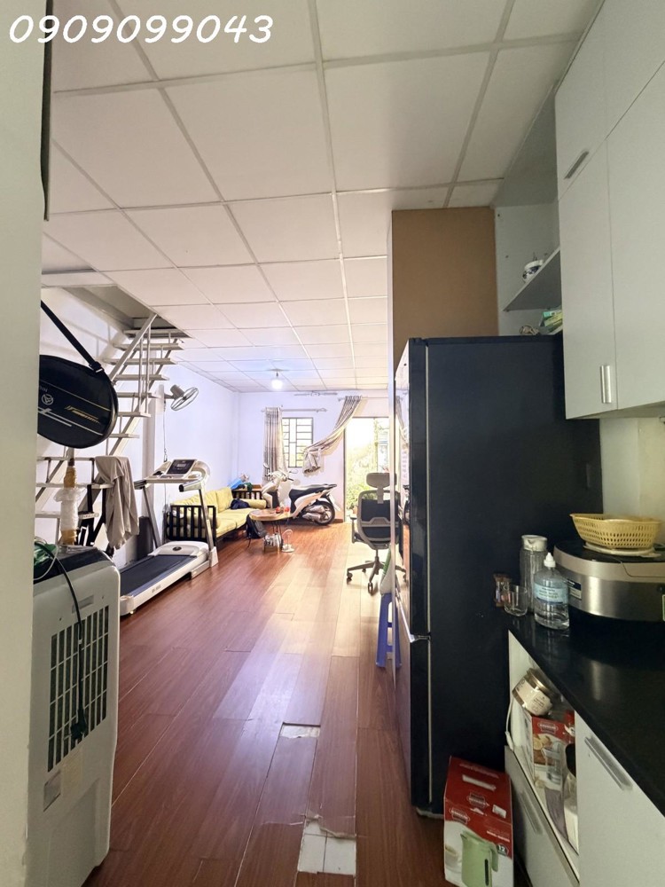Nhà Bán Hiếm – 41M² – Xe Hơi Đỗ Cửa – Nhỉnh 3 Tỷ