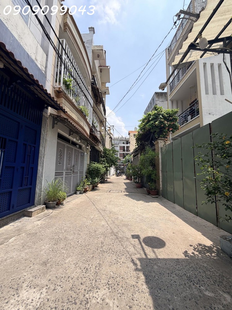 Nhà Bán Hiếm – 41M² – Xe Hơi Đỗ Cửa – Nhỉnh 3 Tỷ
