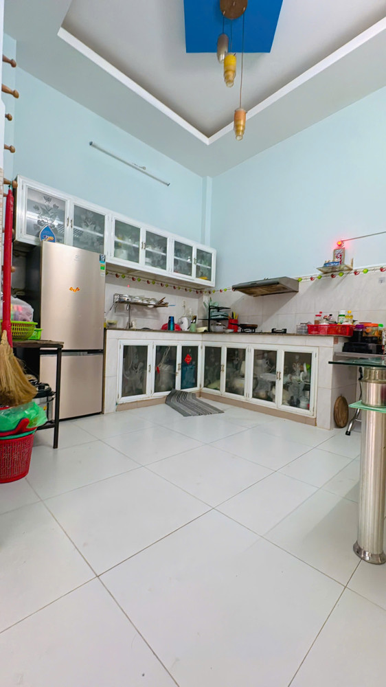 Nhà Shhc 2Lầu/st 184 Âu Dương Lân P3 P.chánh Hưng