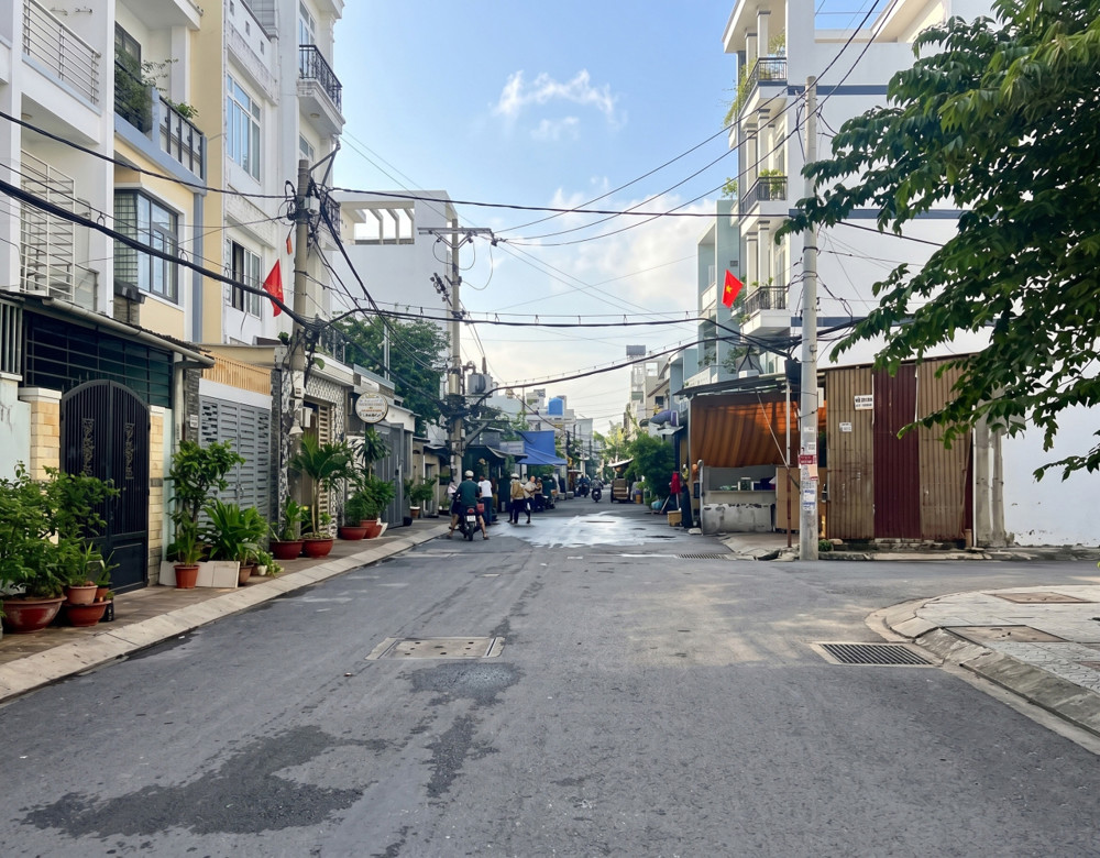 T2298 Siêu Phẩm Đất Nở Hậu Khủng 14M Ngay Lê Đức Thọ, Giá Sốc!