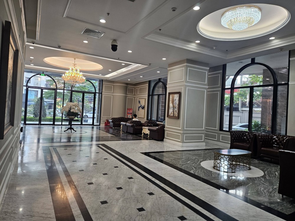 Tòa Building Siêu Vip Duy Tân 630M 9 Tầng, Doanh Thu Tiền Tỷ, Chỉ 385 Tỷ