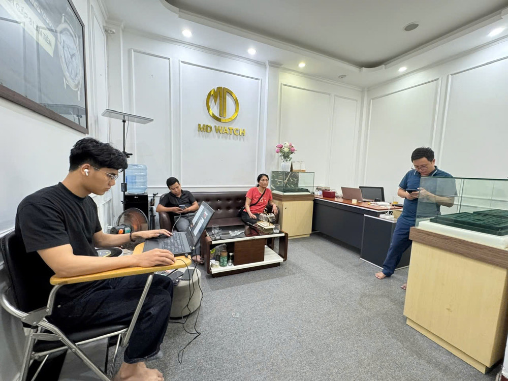 Chính Chủ Cho Thuê Nhà 2 Tầng Mặt Phố Kim Mã , Ba Đình , Hà Nội