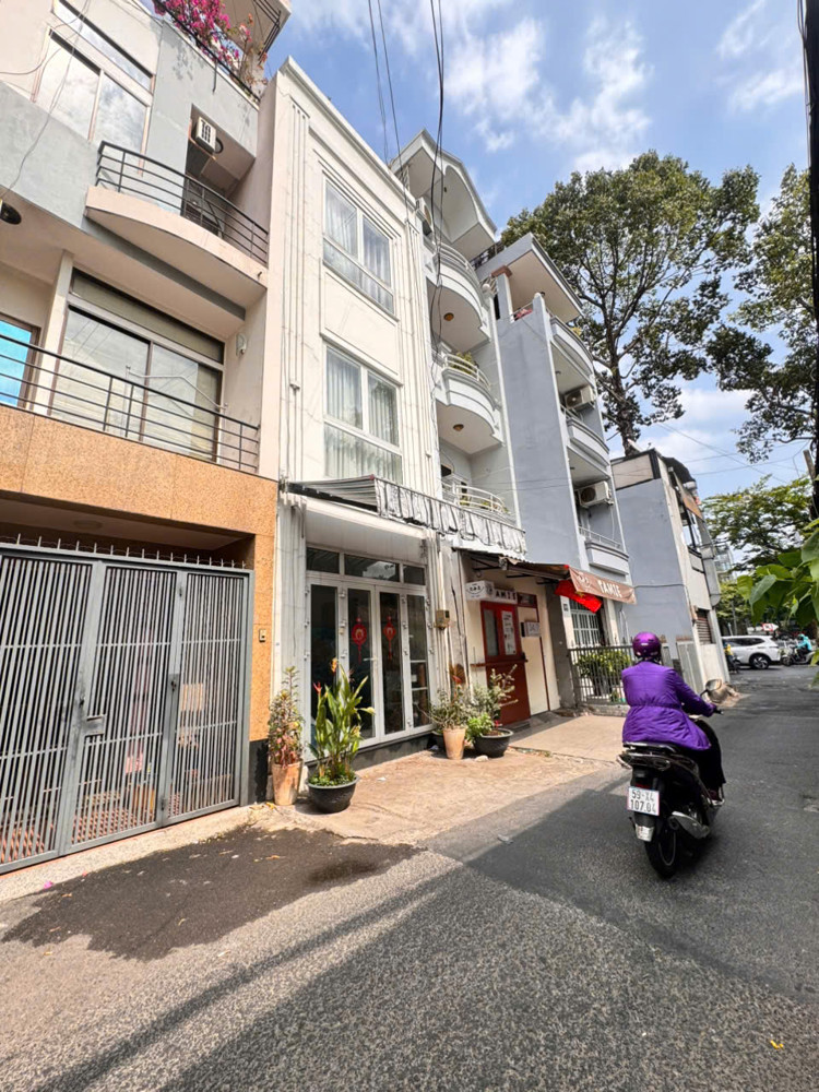 Bán Nhà 3 Tầng Mặt Tiền Hxh 8M Đ.nguyễn Huy Tự, Quận 1- Khu Vip Hiếm Bán Chỉ 10M Ra Mt Hoàng Sa