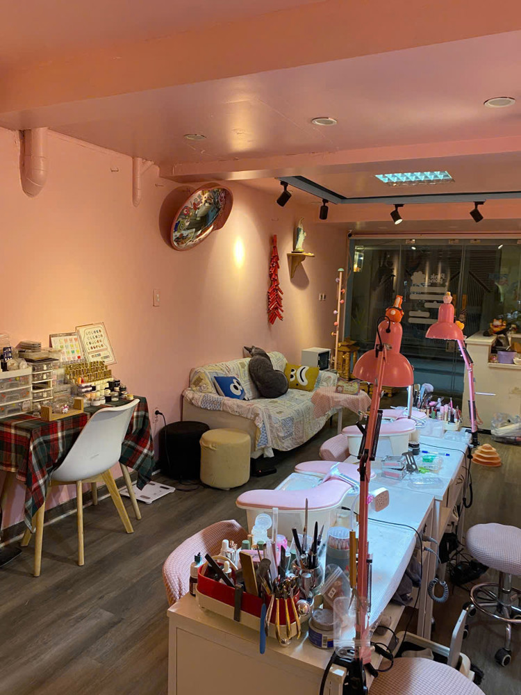 Sang Nhượng Tiệm Spa Nail Mi Gội Đầu Full Setup Ở Lại Được ,Khu Vực Đống Đa Hà Nội