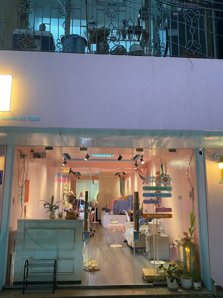 Sang Nhượng Tiệm Spa Nail Mi Gội Đầu Full Setup Ở Lại Được ,Khu Vực Đống Đa Hà Nội