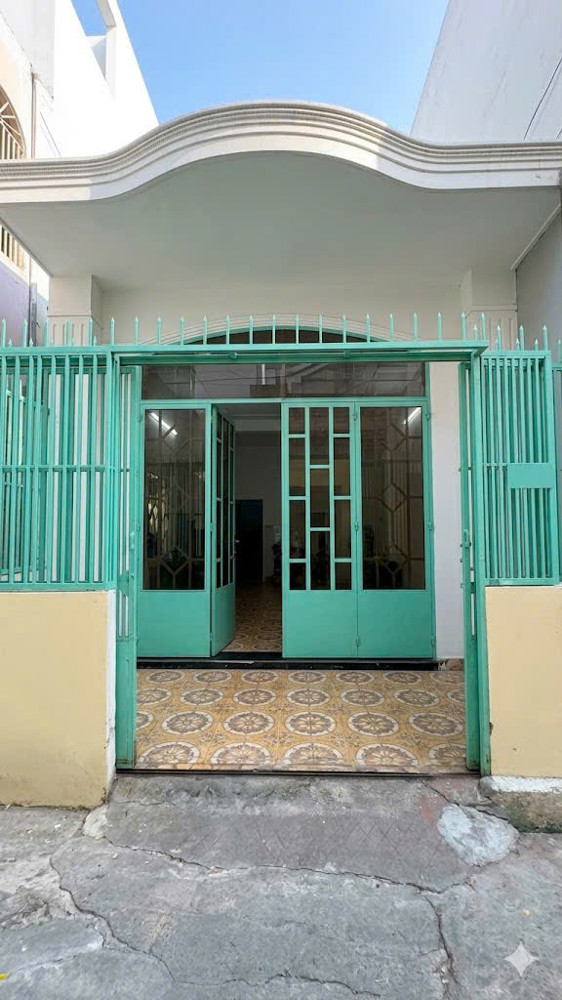Nhà Diện Tích Khủng Hẻm 181 Âu Dương Lân P2q8