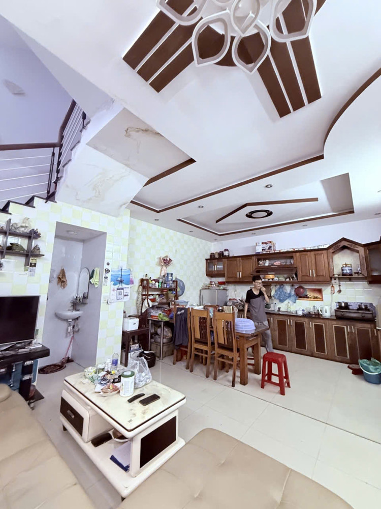 ► Nhà Sát Lê Đình Dương Cầu Rồng, 42M2, 3.5 Tầng 4Pn, Nhỉnh 4 Tỷ