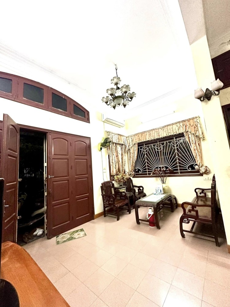 Lô Góc Kim Mã - Ba Đình - Ô Tô Tránh - Cạnh Vinhomes Giảng Võ - Kinh Doanh Đỉnh Cao
