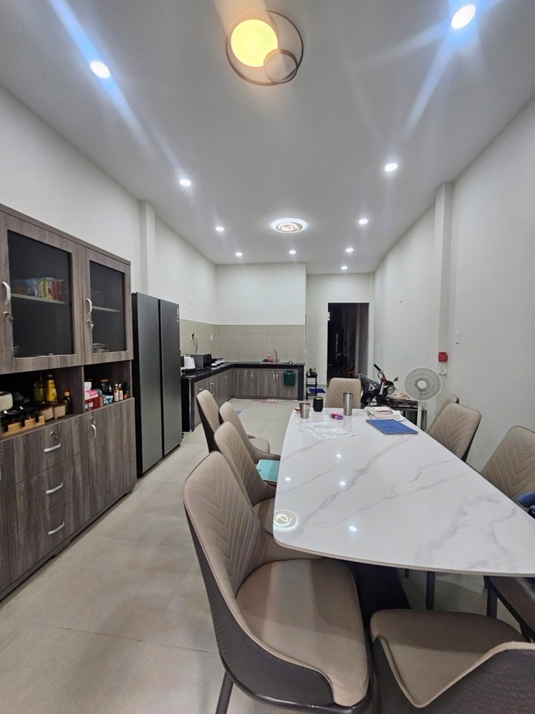 L2306 Siêu Phẩm Lê Đức Thọ 97M2 Sát Chợ Xóm Mới Giá Sốc