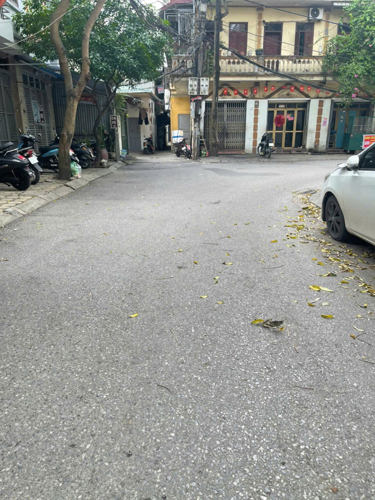 Bán Nhà Ngọc Thuỵ Long Biên 4 Tầng Mặt Tiền Kinh Doanh