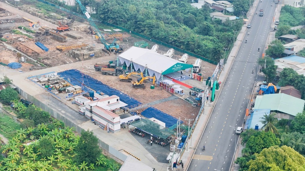 The Emerald Garden View Xanh Sang Trọng, Giá Khởi Điểm 35 Triệu/m², Toạ Lạc Ngay Trung Tâm Tp