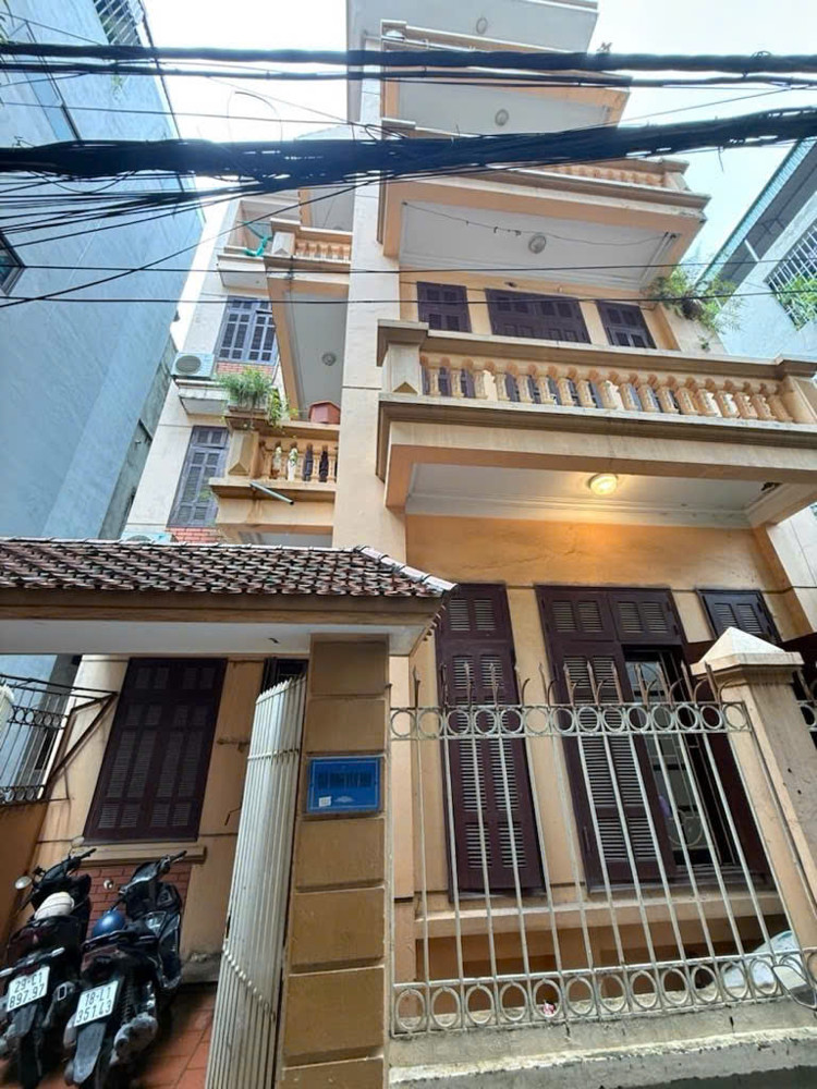 Cho Thuê Nguyên Căn Minh Khai, Ô Tô Đỗ Cửa, Làm Văn Phòng, 56M 4T 16Tr 0903258273