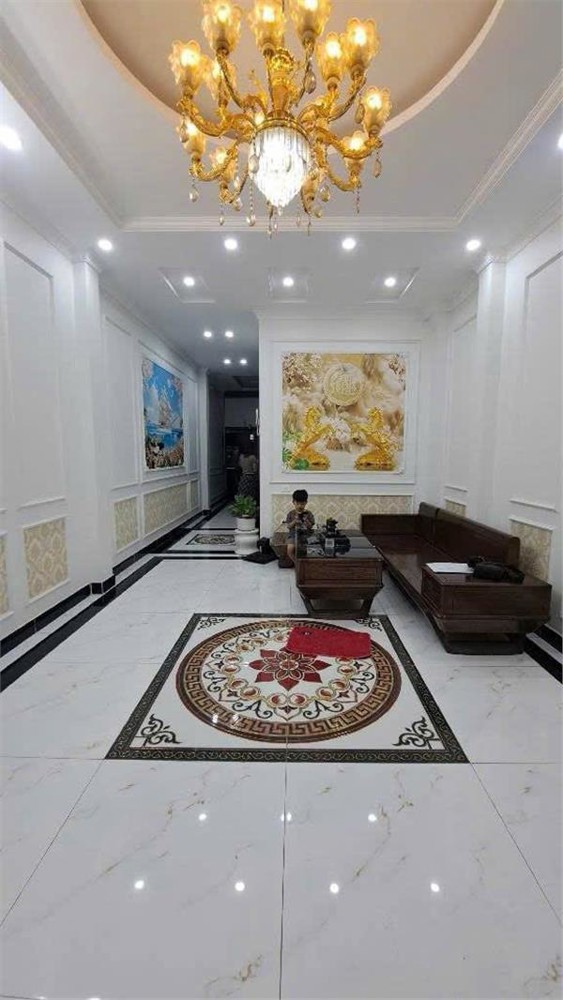Nhà Mới Phúc Lợi Long Biên -5 Tầng - Lô Góc - 41M2. Hơn 7 X- Oto Đỗ Gần - Sát Vinhome 