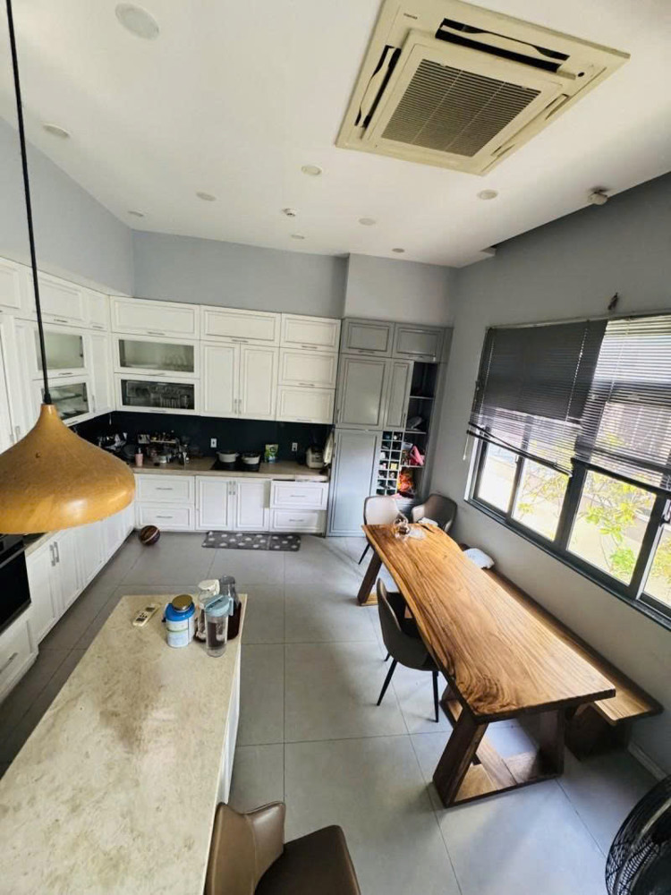 Bán Nhà 2 Mặt Tiền Phó Cơ Điều - Giao Ba Tháng Hai, 5,9X17m, 5 Tầng - 5Pn, Chỉ 27,9 Tỷ