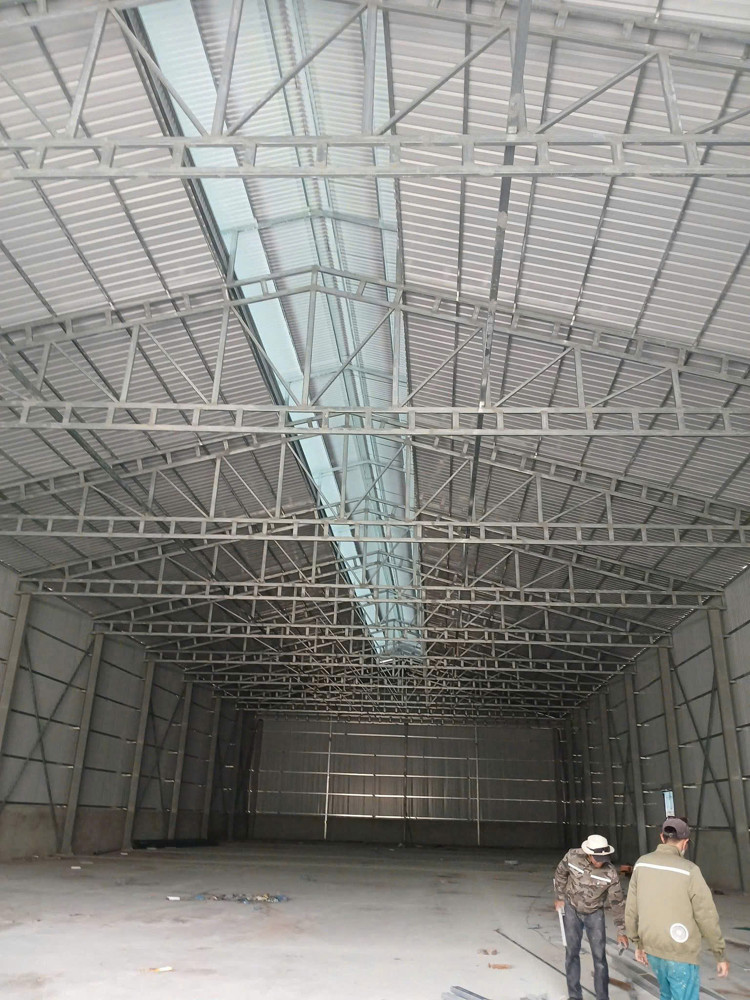 Cho Thuê Kho Xưởng 1200M² Gần Cầu Phùng, Đan Phượng - Xe Tải Lớn Vào Tận Nơi