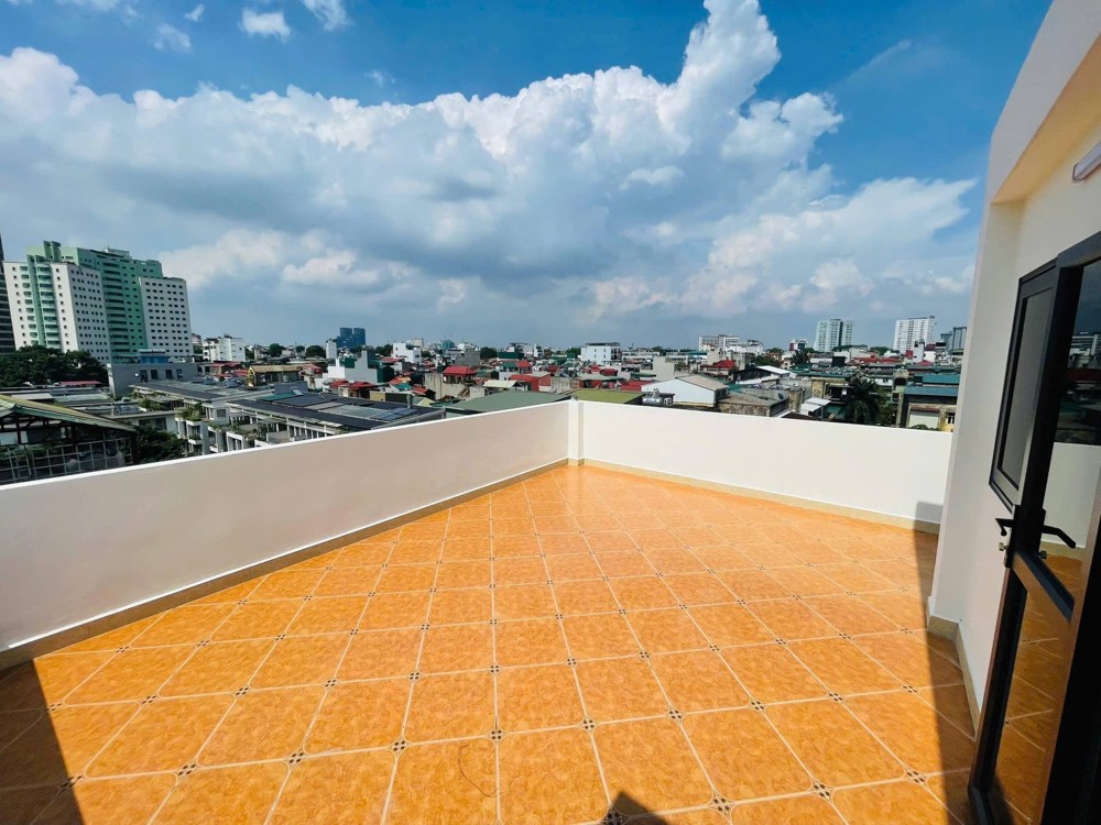 Hàng Hiếm Đường Bưởi 52M 9T Mt 6,9M Nhỉnh 34 Tỷ Ngõ Ô Tô Tránh Kinh Doanh Đỉnh