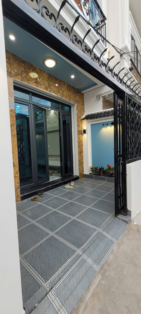 Bán Nhà 4 Tầng Xây Mới Lũng Đông – Ô Tô Đỗ Cửa – Giá 4,15 Tỷ