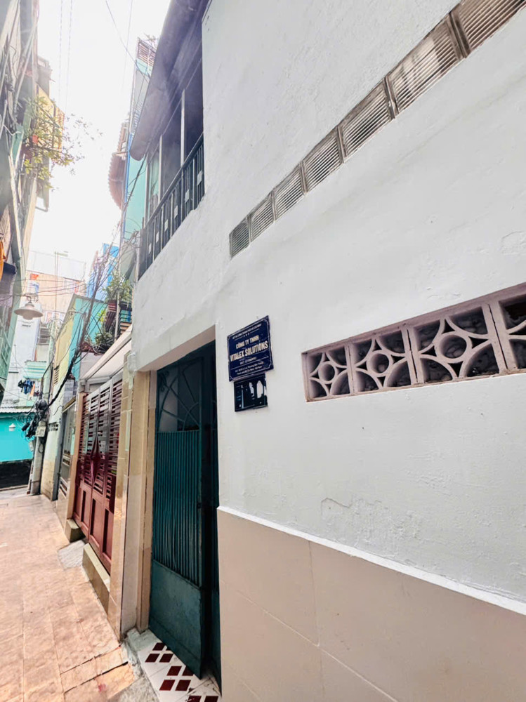 Chính Chủ 0938676685 Bán Nhà 2 Tầng Mặt Tiền Hẻm Đ.lê Lai, P.bến Thành, Quận 1- Dt 60M2- Chỉ 15T
