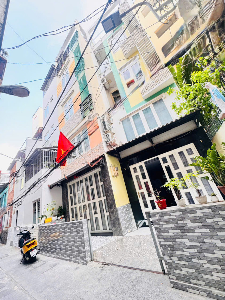 Hiếm Ngang Lớn 8M*11m- Bán Nhà 5 Tầng Xe Hơi Ngủ Trong Nhà Đ.trần Đình Xu, Quận 1- Chủ 1 Đời Xưa