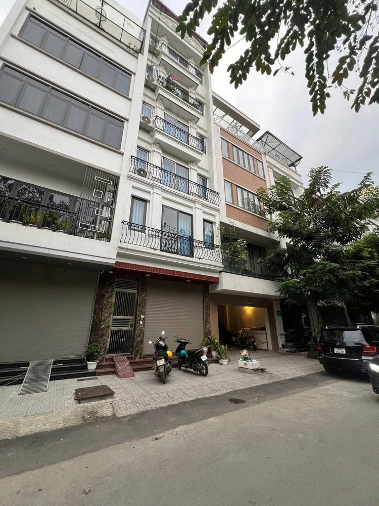 Cho Thuê Phòng Studio Full Đồ – Ô Tô Đậu Đỗ Thoải Mái - Quận Hà Đông