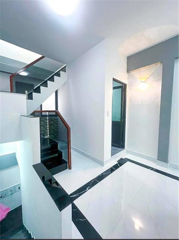 Nhà Mt Đường Thái Phiên Phường 2 Cũ Quận 11