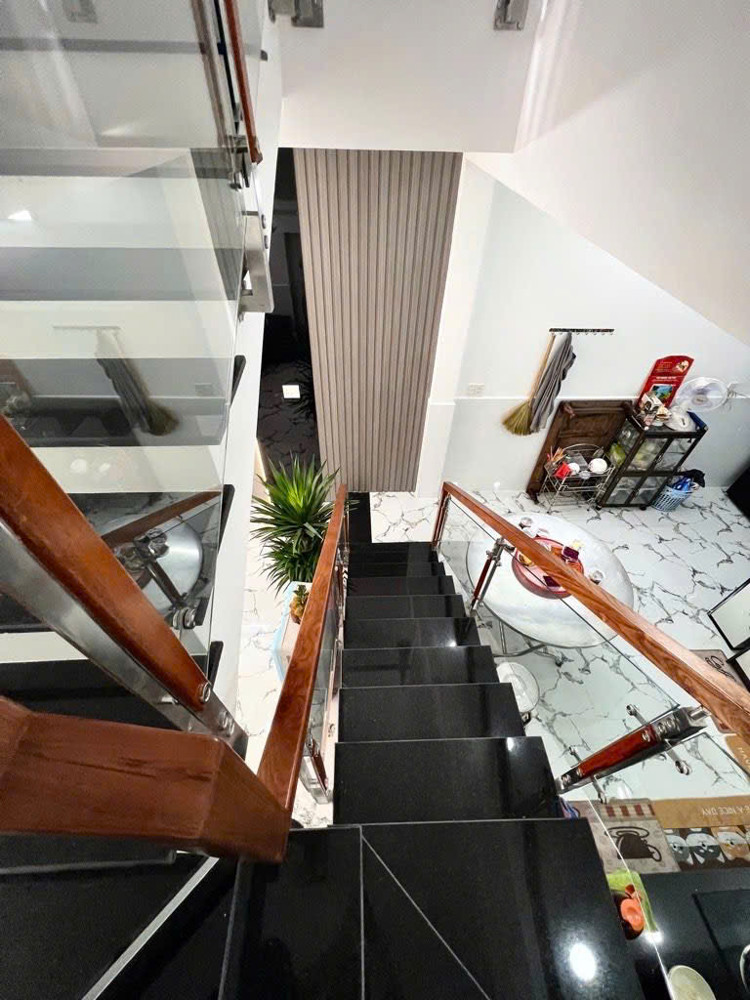 Bán Nhà Gần Khu Gò Xoài, Bình Tân - 2 Tầng - Dtsd 90M2 - Hẻm 6M - 5.1 Tỷ (Tl)