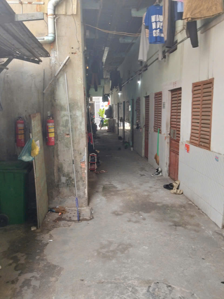 Bán Dãy Trọ 16 Phòng 240M2,Thu Nhập 240Tr/năm,Gần Ngã 6 An Phú