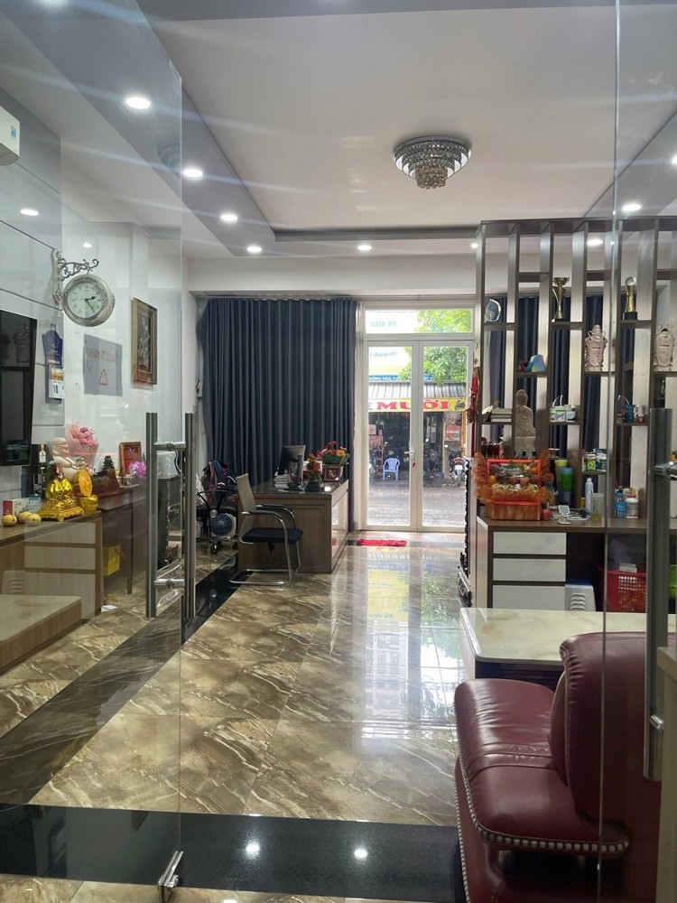 Khu Bàu Cát Tân Bình Hiếm, 5 Tầng Sang Trọng, Thang Máy