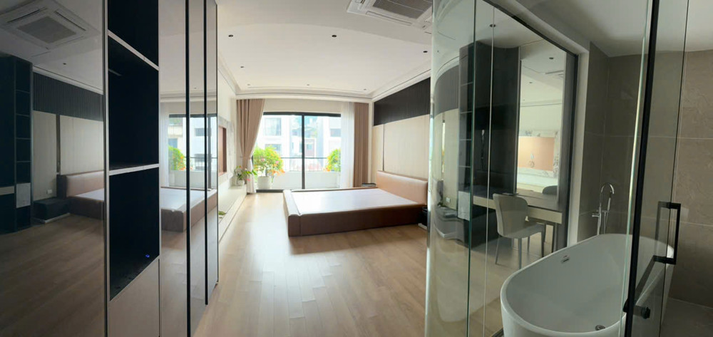 Cưc Hiếm - Ô Tô Tránh – View Hồ Linh Đàm – Thang Máy 6 Tầng - 61M2- Mặt Tiền 4.5 - Giá 29.7 Tỷ