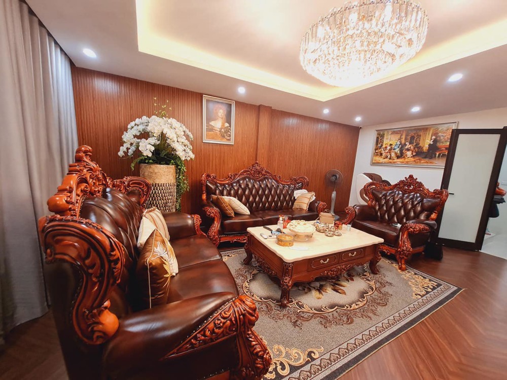 Bán Nhà Mặt Phố Vọng - Hai Bà Trưng - 200M2 - Mt 9M - Kinh Doanh Đỉnh 69 Tỷ