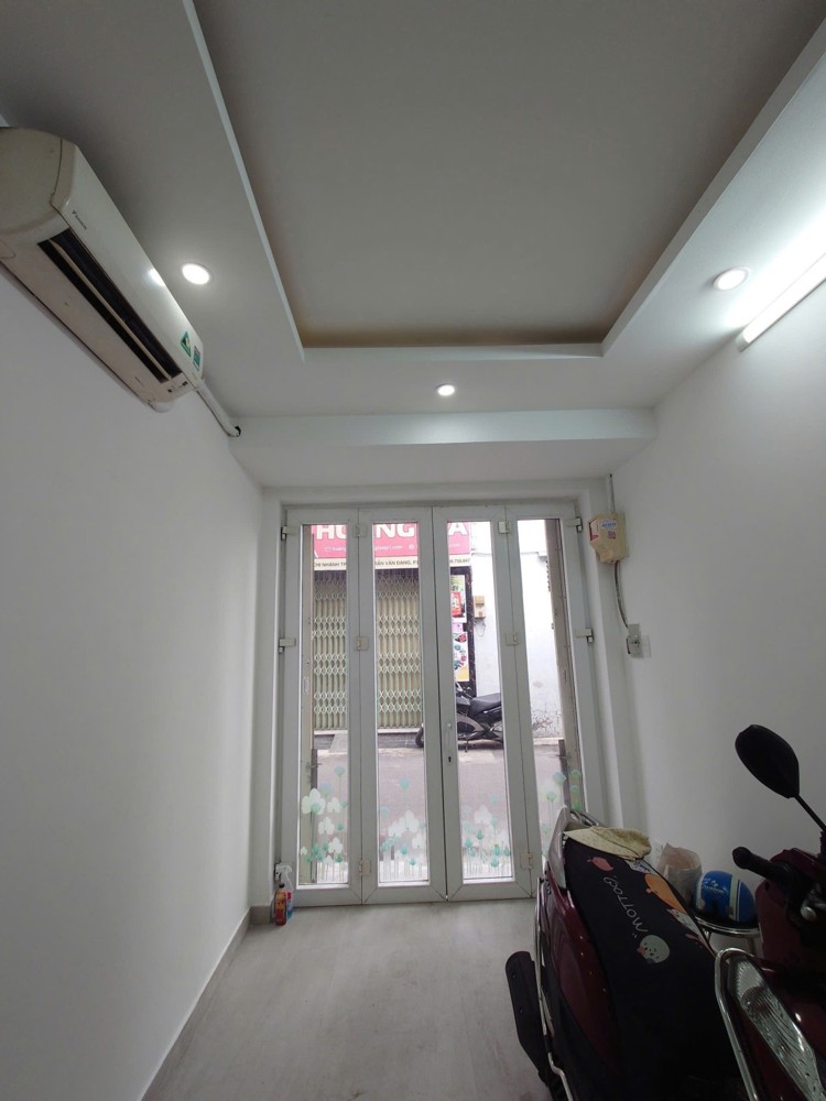 Nhà Mặt Tiền Quận 3 – Không Lộ Giới – Giá Chỉ Nhỉnh 3 Tỷ