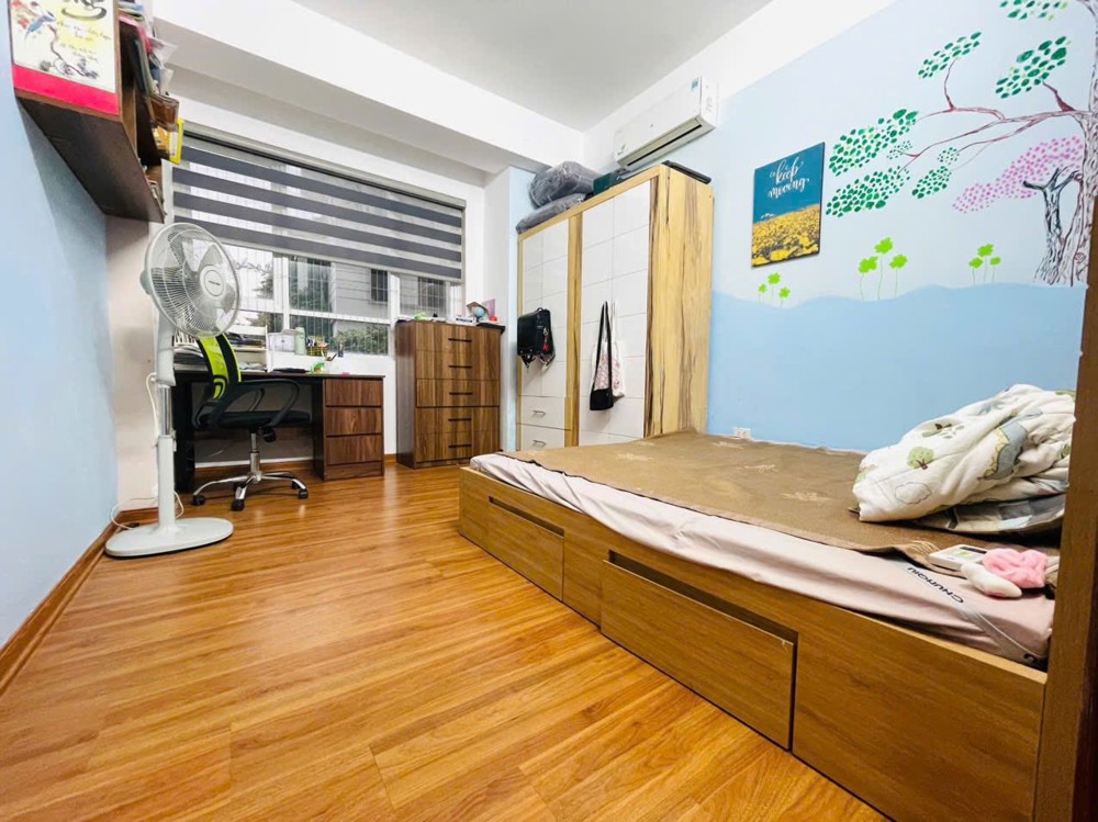 Tòa N08 Thành Thái 118M 3Pn, Nội Thất Siêu Đẹp, 12.6 Tỷ Cạnh Công Viên Cầu Giấy