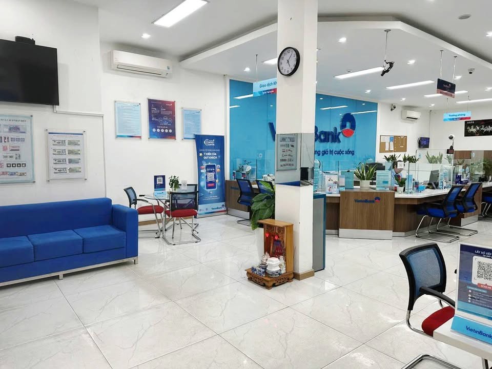 Cho Thuê Nhà Mặt Tiền Lũy Bán Bích 128M² - Ngang 8M -Cạnh Chung Cư