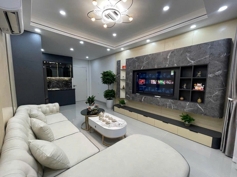 Bán Nhà Thạch Bàn 40M 6 Tầng Thang Máy Gara Ô Tô Nhỉnh 11 Tỷ