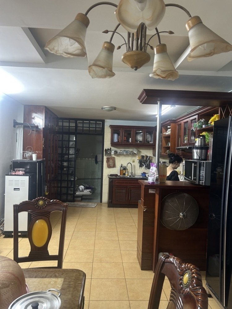 [K2347] Nhà 4 Tầng Sâu 25M Cực Hiếm - Cách View Sông Chỉ 50M!